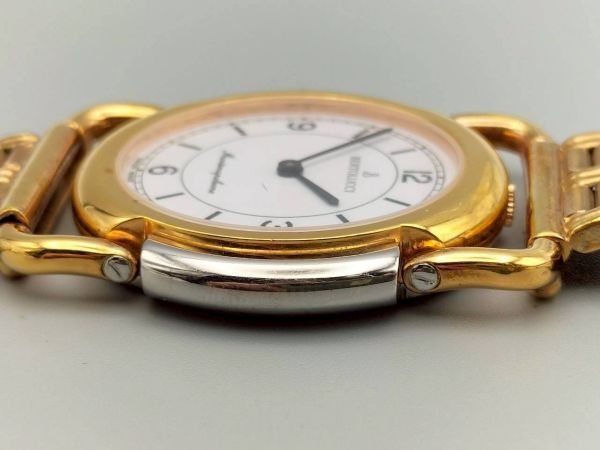 R7-636 1円~ 不動品 ベルトリッチ BERTOLUCCI montenapoleone クオーツ 腕時計 ゴールドカラー ボーイズ/レディースサイズ_画像4