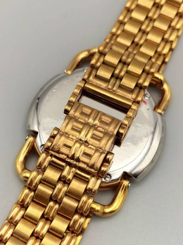 R7-636 1円~ 不動品 ベルトリッチ BERTOLUCCI montenapoleone クオーツ 腕時計 ゴールドカラー ボーイズ/レディースサイズ_画像9