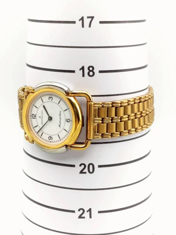 R7-636 1円~ 不動品 ベルトリッチ BERTOLUCCI montenapoleone クオーツ 腕時計 ゴールドカラー ボーイズ/レディースサイズ_画像10