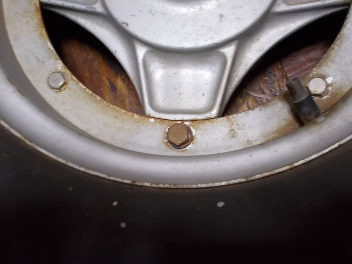 ダックス70 フロントハブ ホイール 4本スポーク _画像5