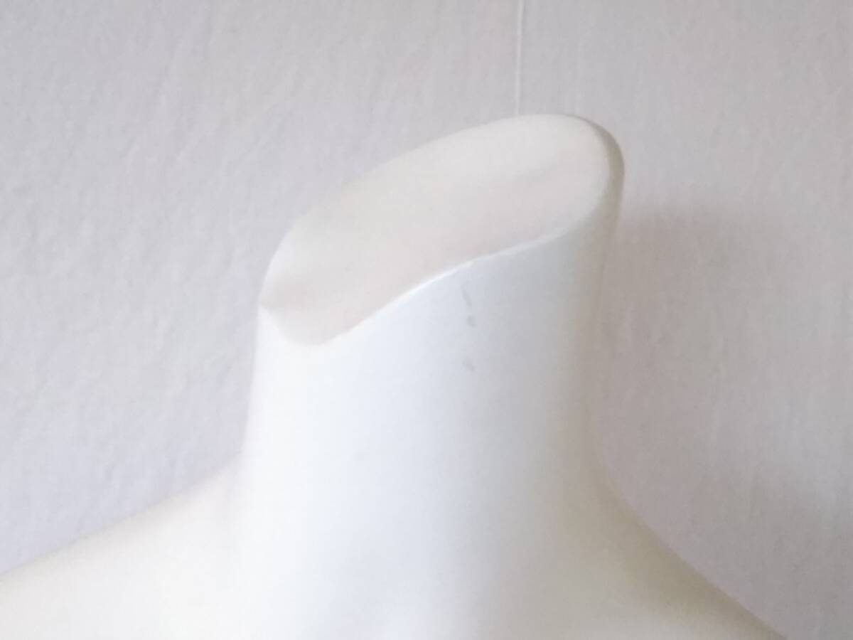 ★トルソー レディース ボディ 7号くらい 白 ホワイト ディスプレイ マネキン 女性用 現状渡し_画像3