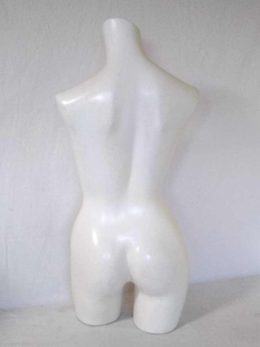 ★トルソー レディース ボディ 7号くらい 白 ホワイト ディスプレイ マネキン 女性用 現状渡し_画像7