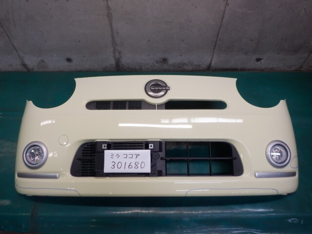 ミラココア DBA-L675S FバンパーASSY T19_画像1
