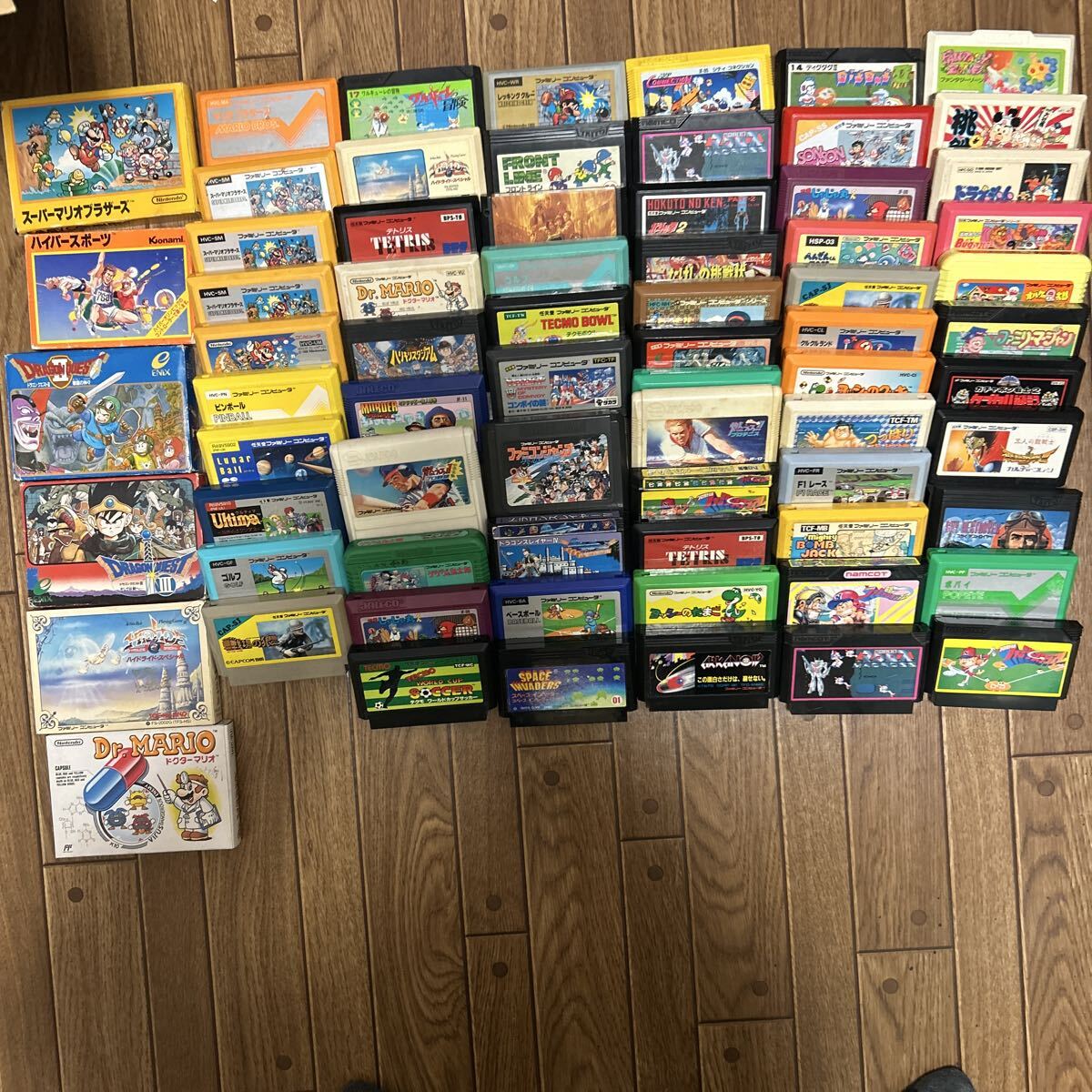 ファミコンソフト70本　スーパーマリオ_画像1