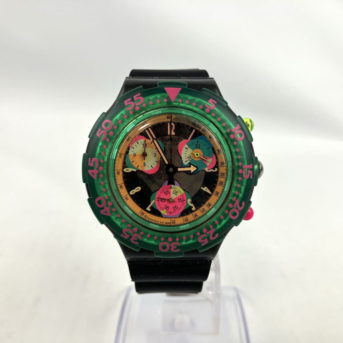 1円〜 不動品 Swatch スウォッチ 腕時計 アナログ ラバーベルト ブラック メイドインスイス_画像2