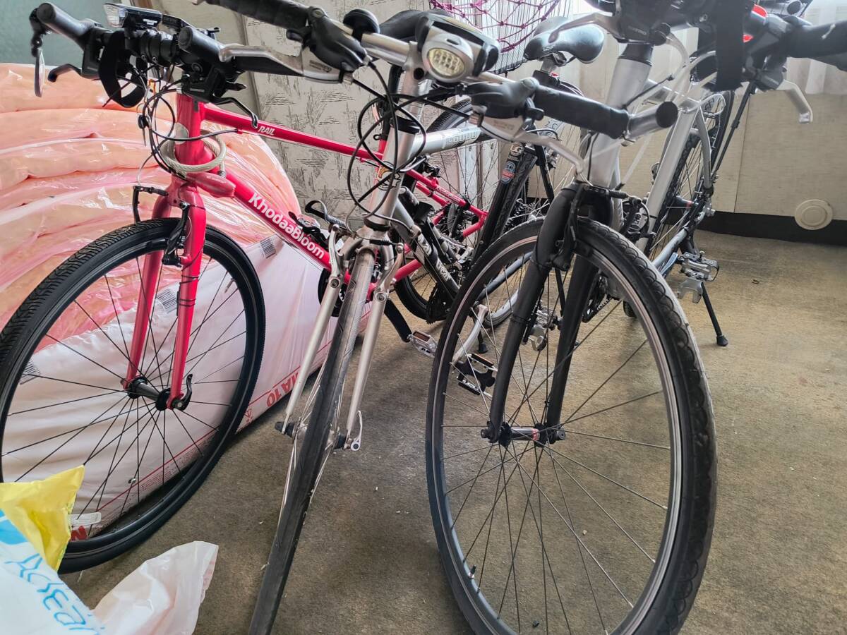 クロスバイク三台、室内トレーニング、備品セット_画像2