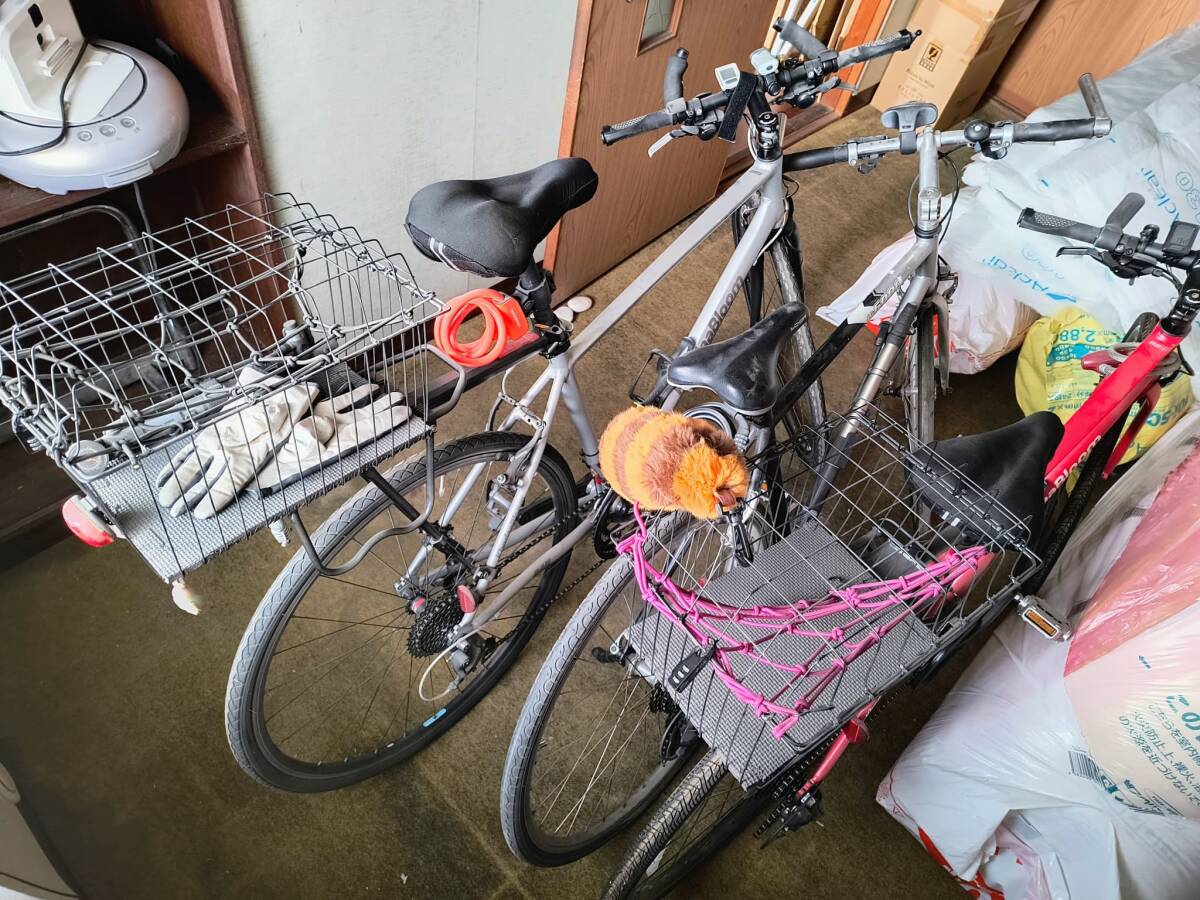 クロスバイク三台、室内トレーニング、備品セット_画像3