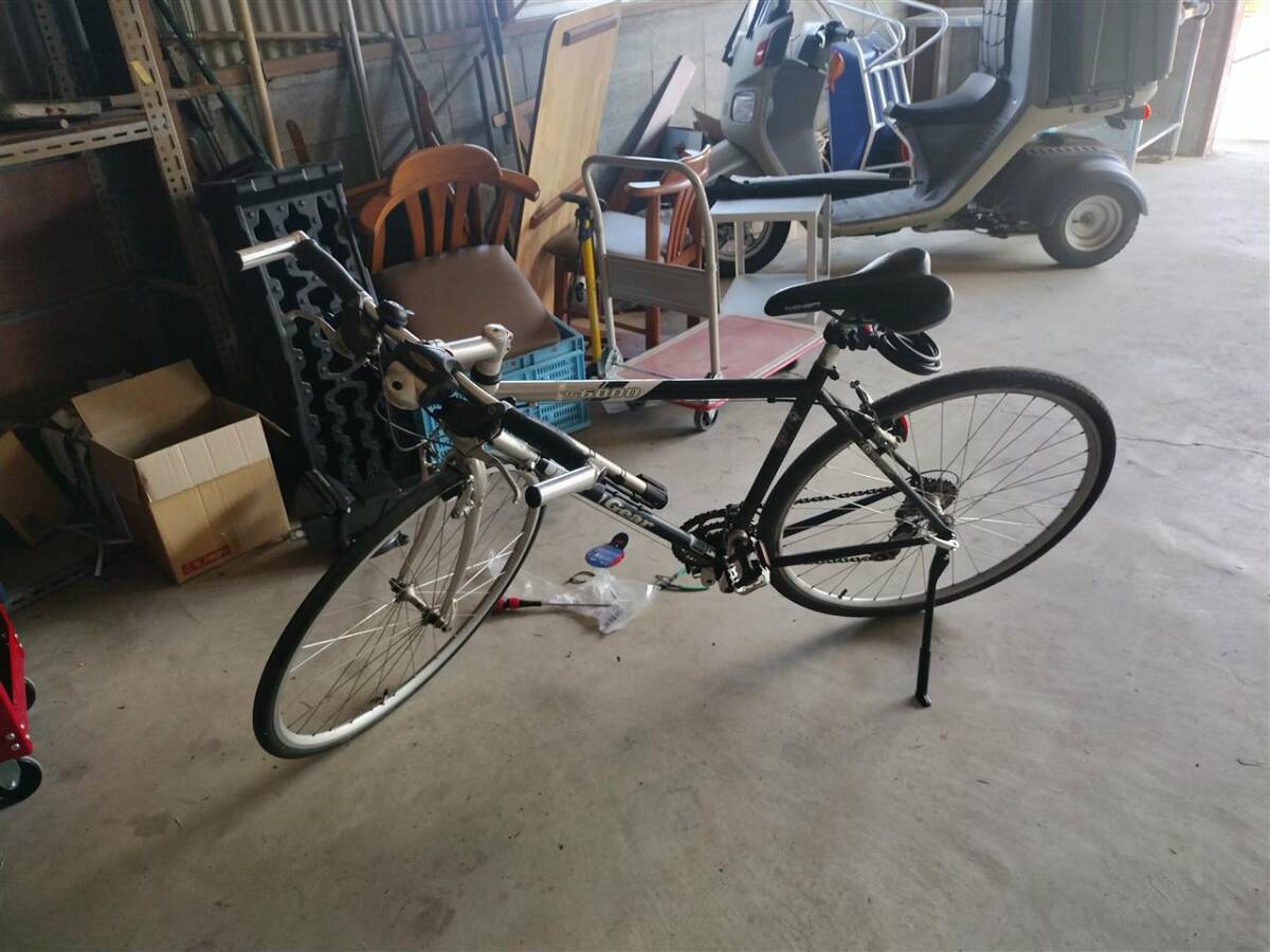 クロスバイク三台、室内トレーニング、備品セット_画像8