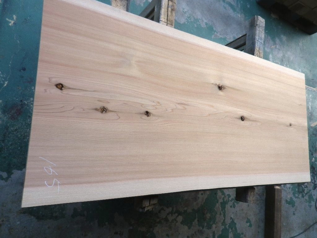 長167*幅75-78*厚5.2　杉165の木材木工材,一枚板自然木無垢材ＤＩＹ　テーブル天板　　スギ_画像1