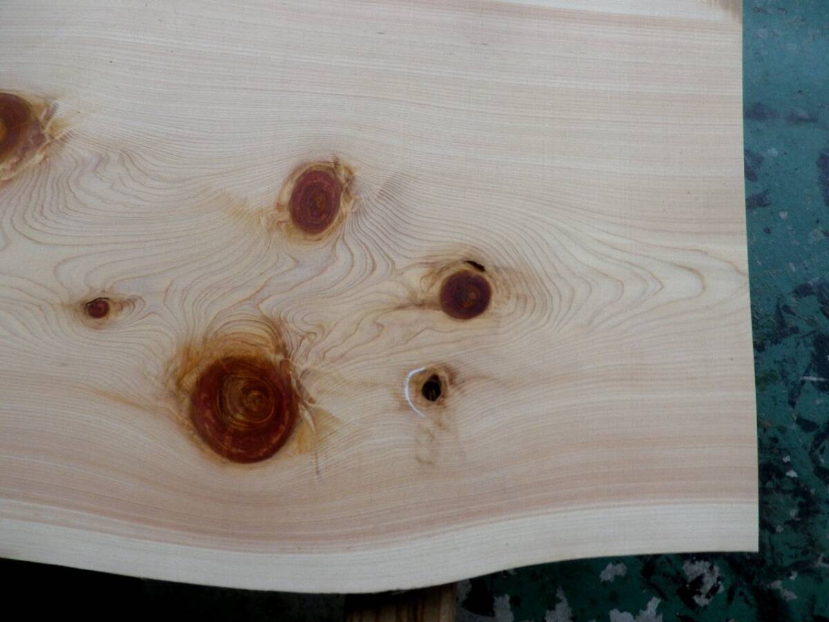 長157*幅47-57*厚3.6　桧76の木材木工材,一枚板自然木無垢材ＤＩＹ　テーブル天板　ヒノキ_画像9