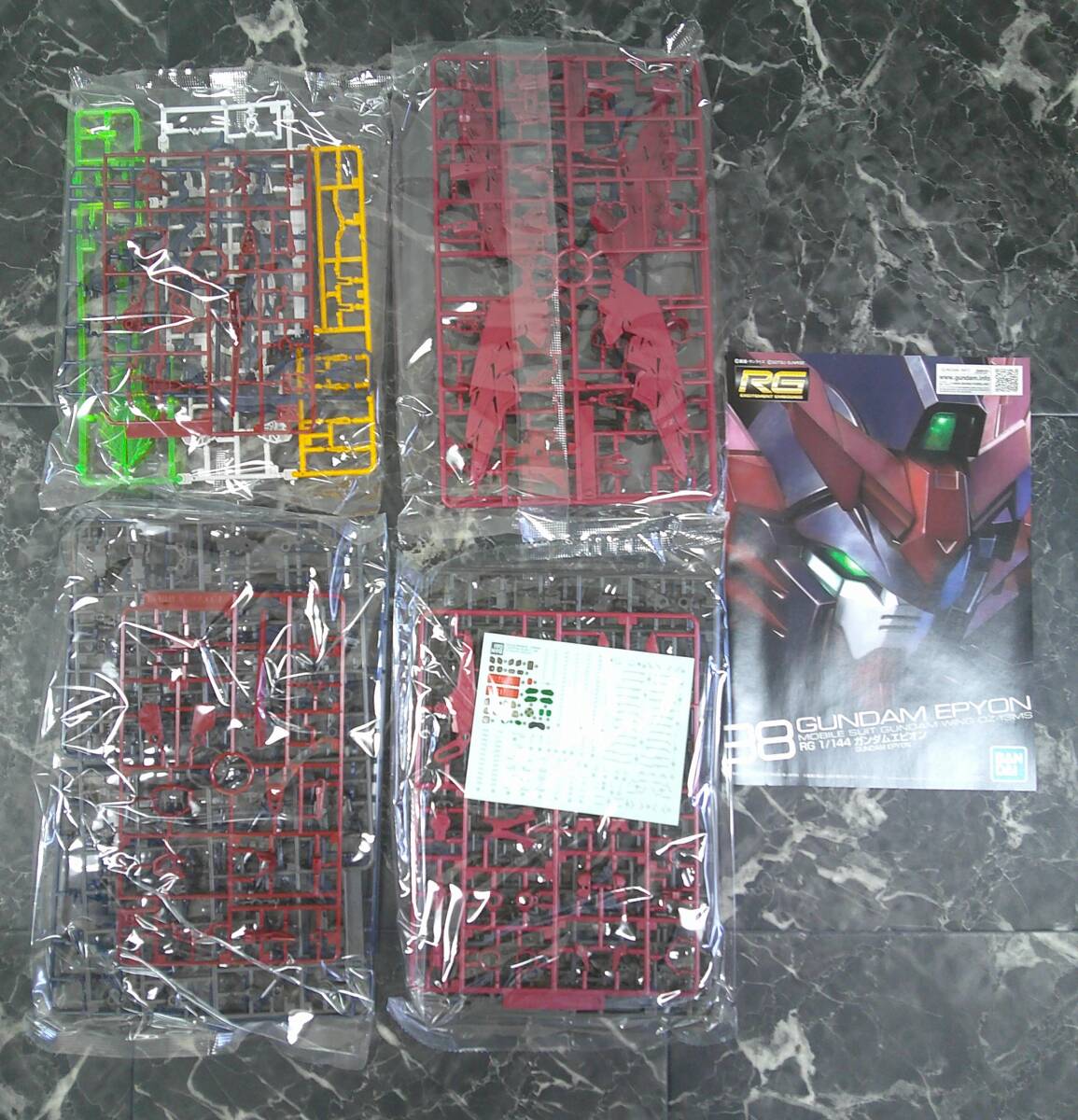 【プラモデル】RG 1/144 ガンダムエピオン (新機動戦記ガンダムW)_画像4