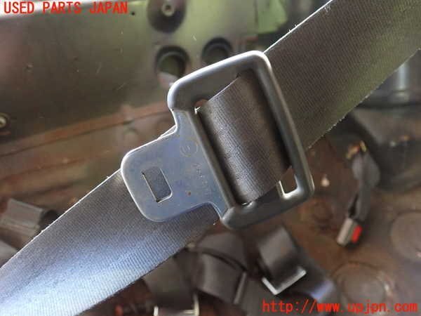 5UPJ-23507075]スープラ(JZA70)助手席シートベルト 中古_画像2
