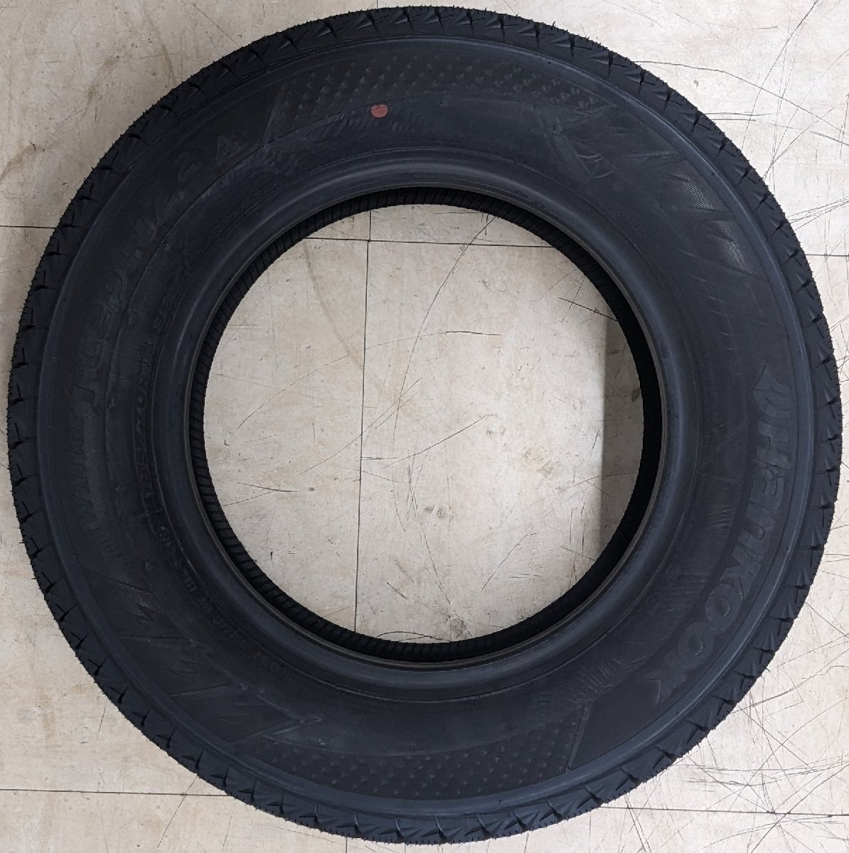 ☆大田原店☆新品アウトレットスタッドレス1本☆ハンコック Hankook Winter i*cept iZ2 A （W626）185/70R14☆18年製☆残り1本 補修用に_画像2