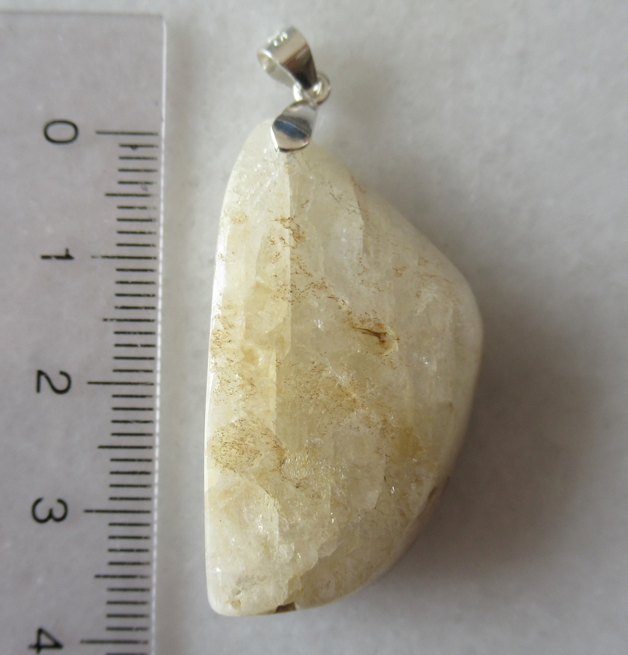 山梨県甲府市黒平産 微斜長石 ペンダントトップ（表面透明）_画像4