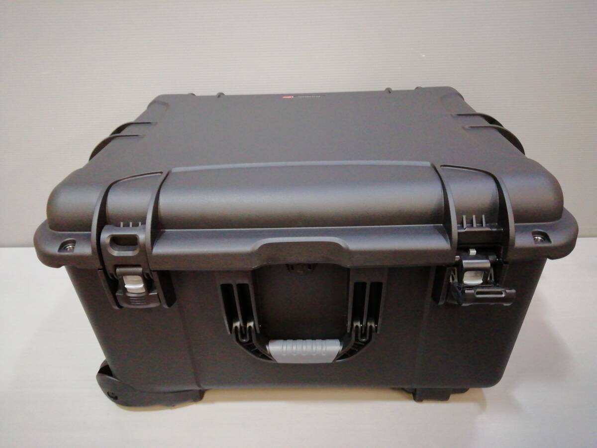 あ//H0564　精密機器運搬　 NANUK ナヌーク　防水キャリングケース　NK960B NANUK960 内装スポンジフォーム無タイプ_画像2