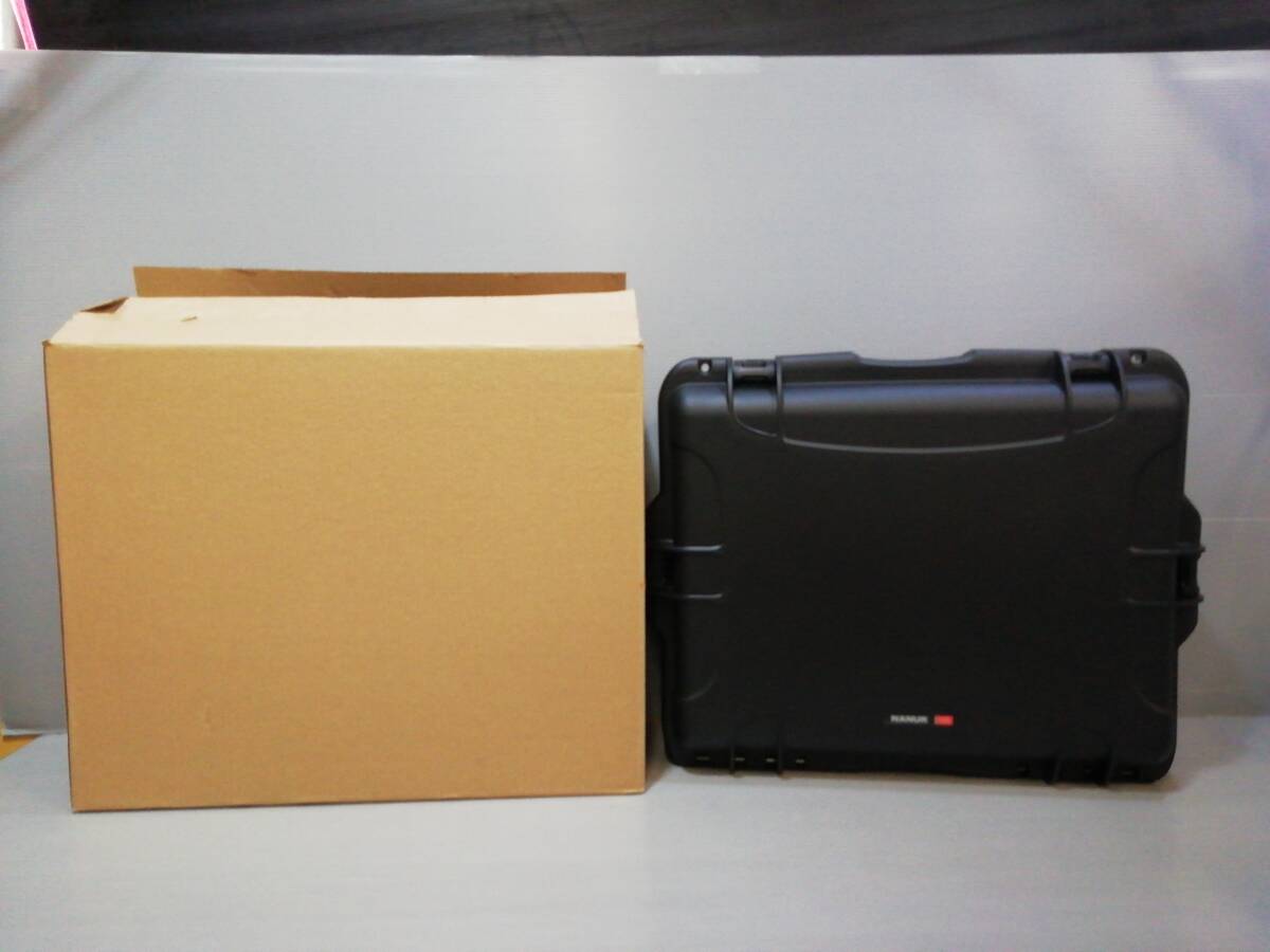あ//H0647 　NANUK ナヌーク　防水キャリングケース　NANUK945 NK945B 　内装スポンジフォーム無タイプ_画像1