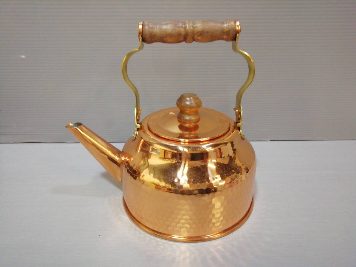 あ//H0664 【未使用・保管品】 フランセシリーズ　銅製ケットル　2.０L（鎚目）キングカパー_画像2