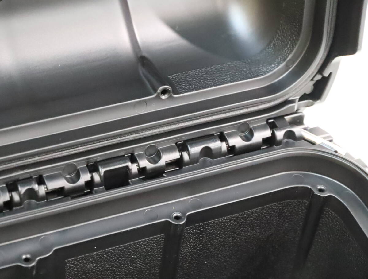 あ//はJ0088 【未使用・保管品】NANUK ナヌーク 防水キャリングケース NK945B 内装スポンジフォーム無しタイプ_画像5