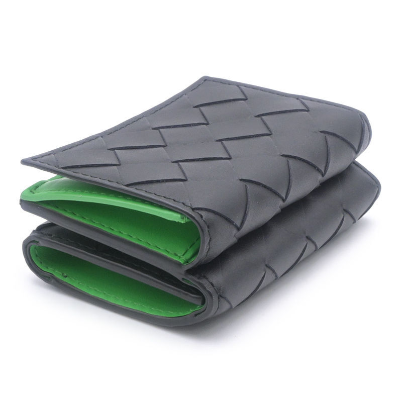 ボッテガヴェネタ イントレチャート タイニー 三つ折りウォレット ブラック グリーン 3つ折り財布 ミニ財布 コンパクト財布 中古 送料無料_画像3