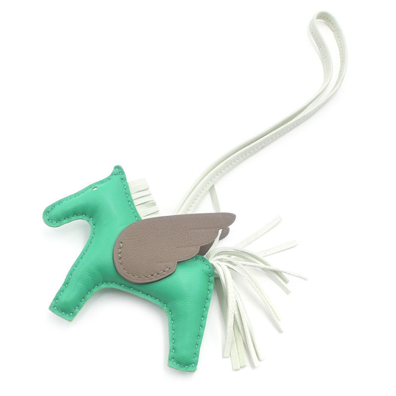 エルメス ペガサスPM W刻印 2024年製 アニョーミロ ヴォースイフト ミント ヴェールフィズ エトゥープ バッグチャーム 馬 中古 送料無料_画像1