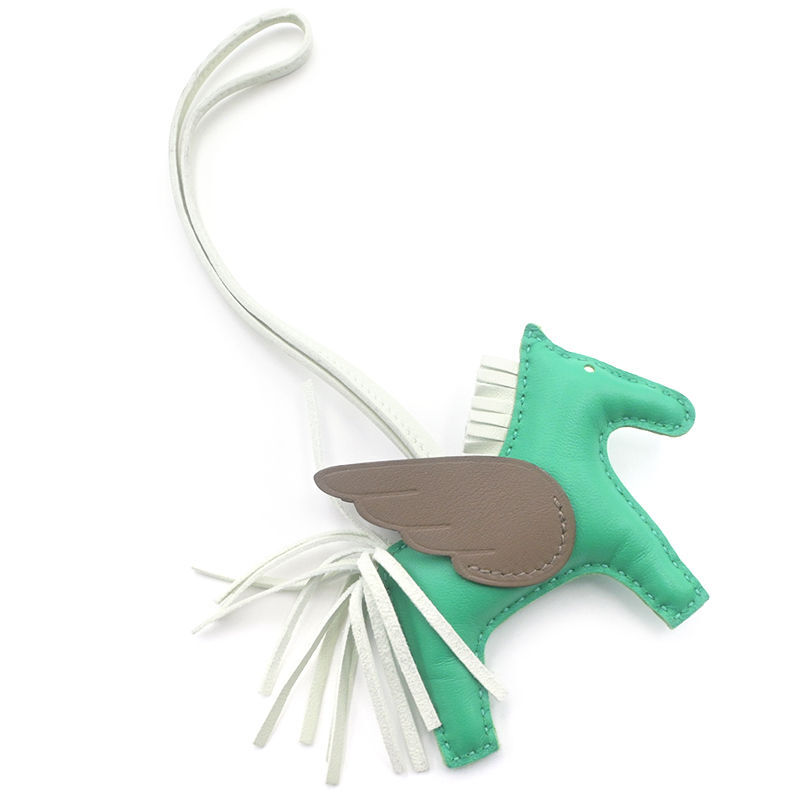 エルメス ペガサスPM W刻印 2024年製 アニョーミロ ヴォースイフト ミント ヴェールフィズ エトゥープ バッグチャーム 馬 中古 送料無料_画像2