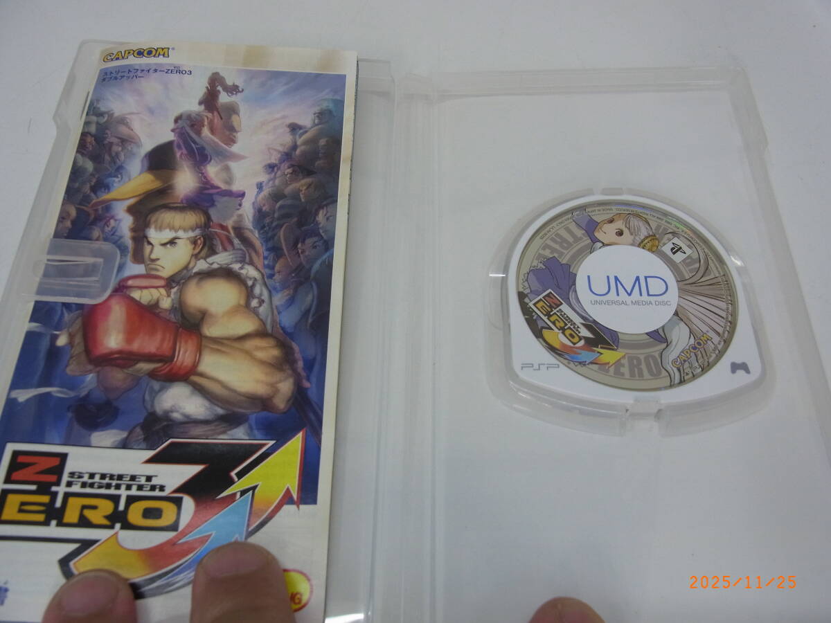 PSP ソフト ストリートファイター ZERO3 ダブルアッパー / ヴァンパイア クロニクル ザ カオスタワー バリューパック _画像7