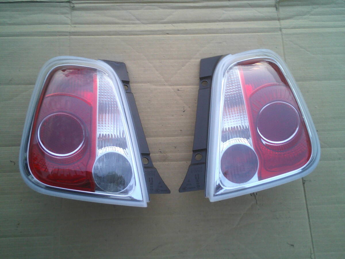 ★ フィアット500 FIAT 312 テールランプ 左右 テールライト ★ FIAT チンクエチェント 500 ポップ ラウンジ スポーツ 31209 31212 31214_画像1
