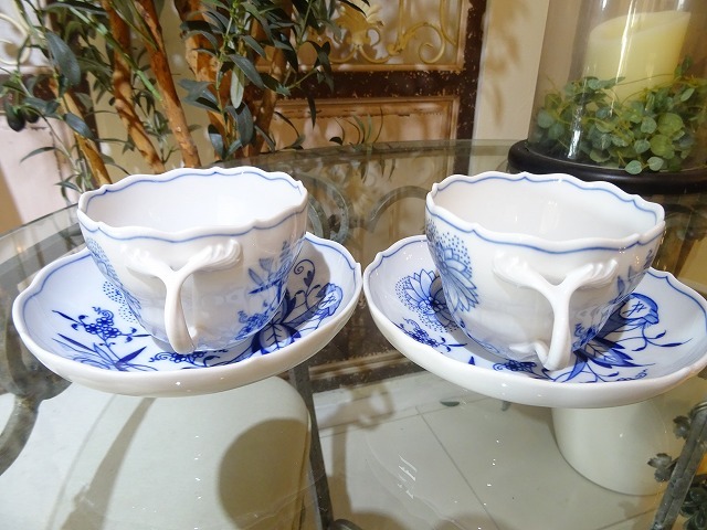 ■超美品 マイセン ブルーオニオン カップ&ソーサー 2客 箱無し プレゼント ペア Meissen 西洋陶磁 陶芸 工芸品 陶磁器 食器_画像2