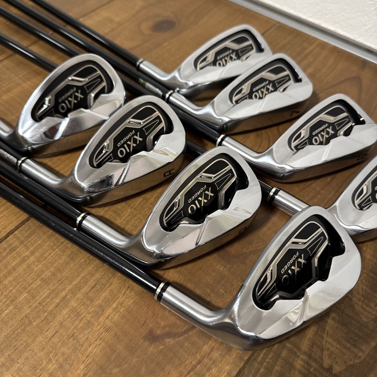 ゼクシオ　フォージド アイアン　MX3000 フレックスR 5〜p AW SW 8本セット　　カーボンシャフト　送料無料　_画像4