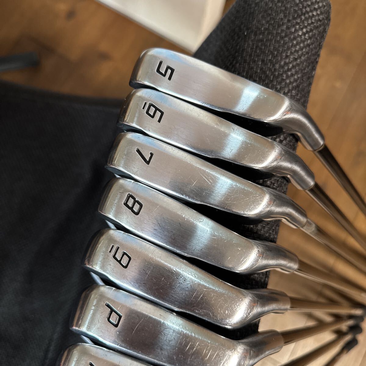 ゼクシオ　フォージド アイアン　MX3000 フレックスR 5〜p AW SW 8本セット　　カーボンシャフト　送料無料　_画像6
