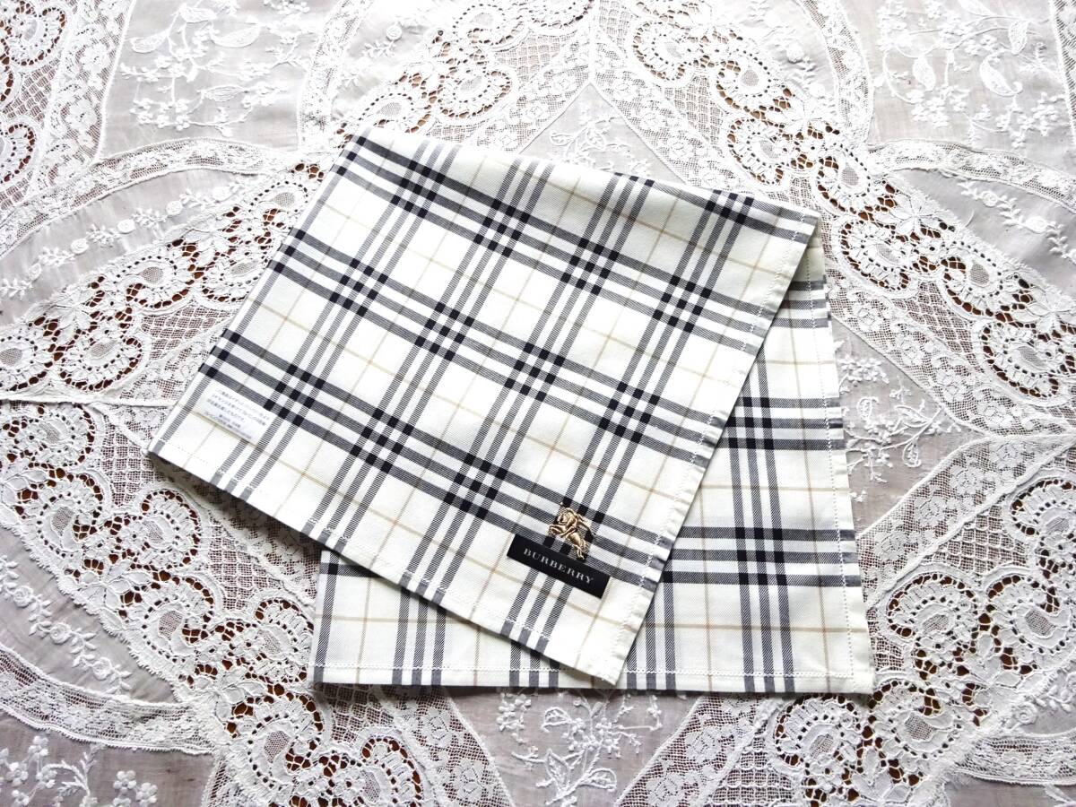 ☆バーバリー BURBERRY ＊ハンカチ＊2枚セット 26【新品未使用】_画像5