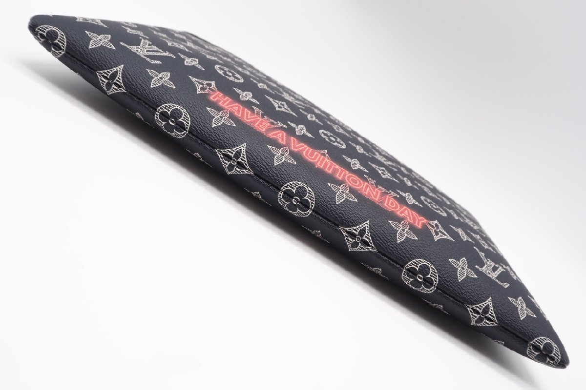 ☆安心の3大保証☆ ABランク ≪LOUIS VUITTON ルイ ヴィトン/クラッチバッグ≫ M62905 インク アップサイドダウン ポシェットアポロ 美品_画像5