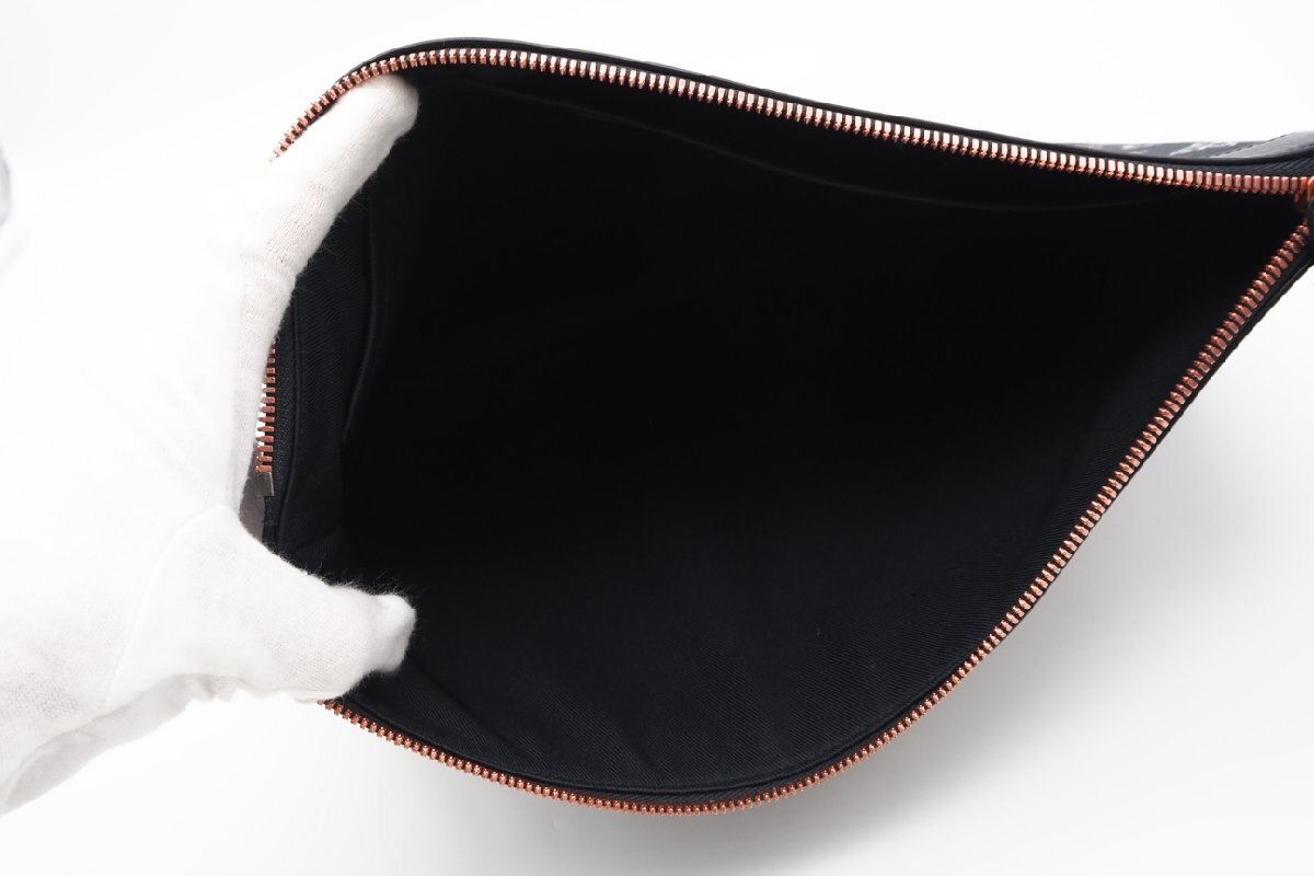 ☆安心の3大保証☆ ABランク ≪LOUIS VUITTON ルイ ヴィトン/クラッチバッグ≫ M62905 インク アップサイドダウン ポシェットアポロ 美品_画像9