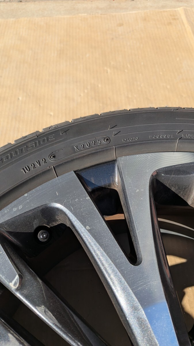 ダンロップ215/50R18 バリ山 トヨタ純正 ヤリスクロス Zグレード ホイール　　 　_画像4