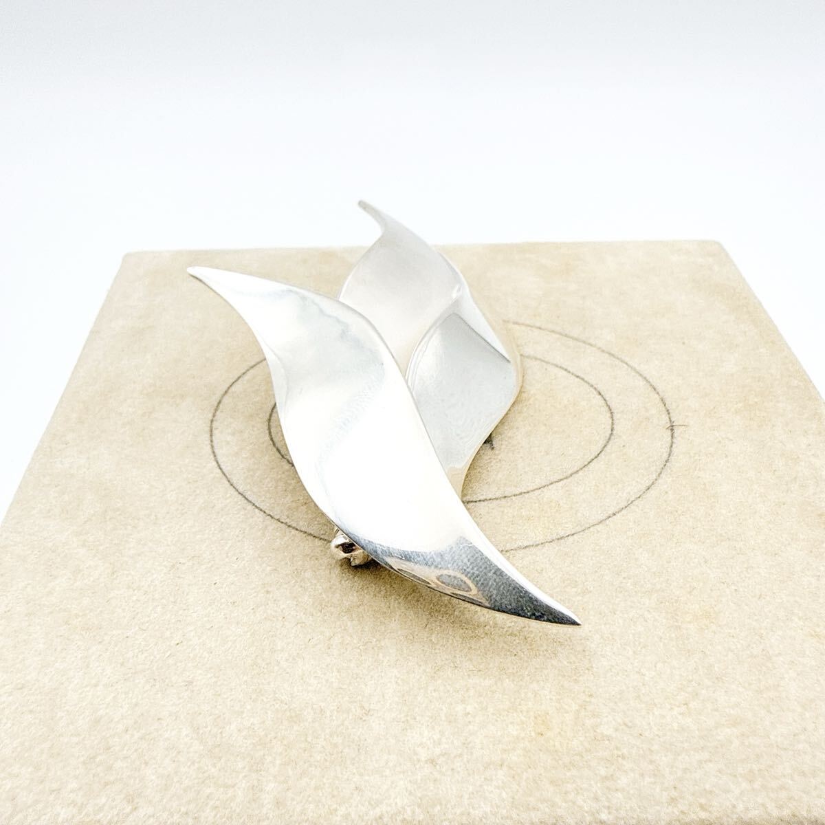 2937 [ сохранение с коробкой серебряный 925] Dior брошь CD редкий аксессуары Dior серебряный 