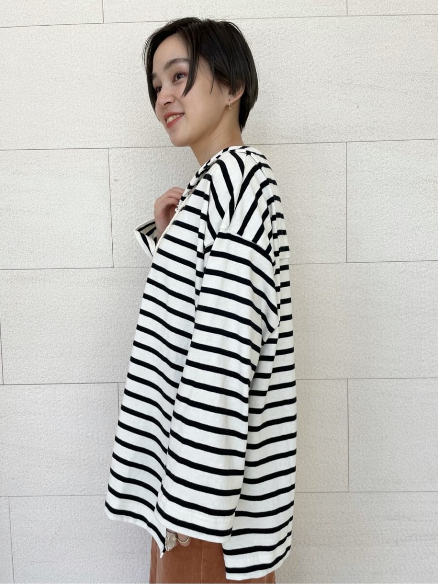 秋冬物★美品★JOURNALSTANDARD ボーダーレースアッププルオーバー 定価8,250円 黒×白 ジャーナルスタンダード セーラーカラー カジュアル_画像4