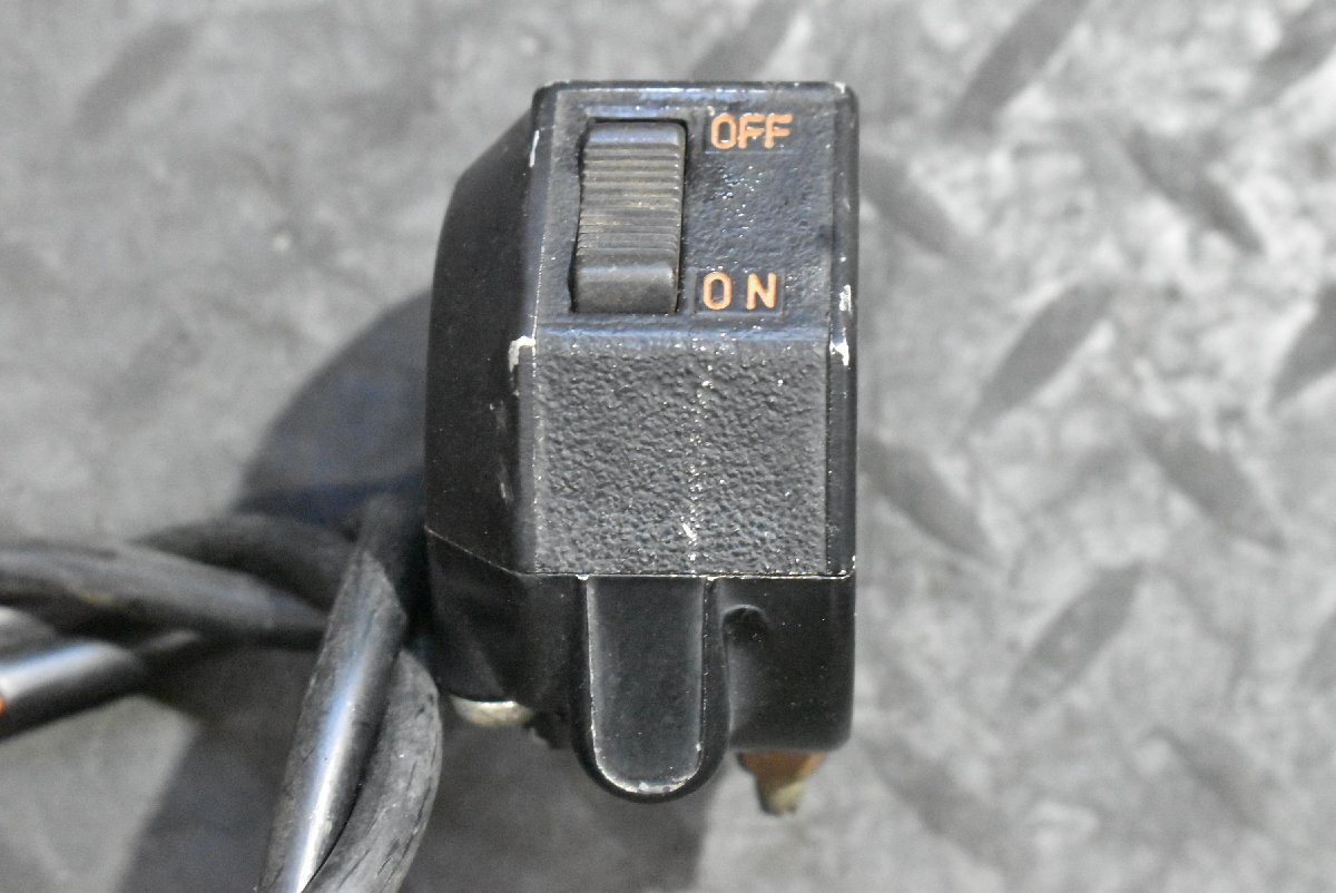 S0792 当時物 純正 GT380 右スイッチ 0264 検) GT550_画像3