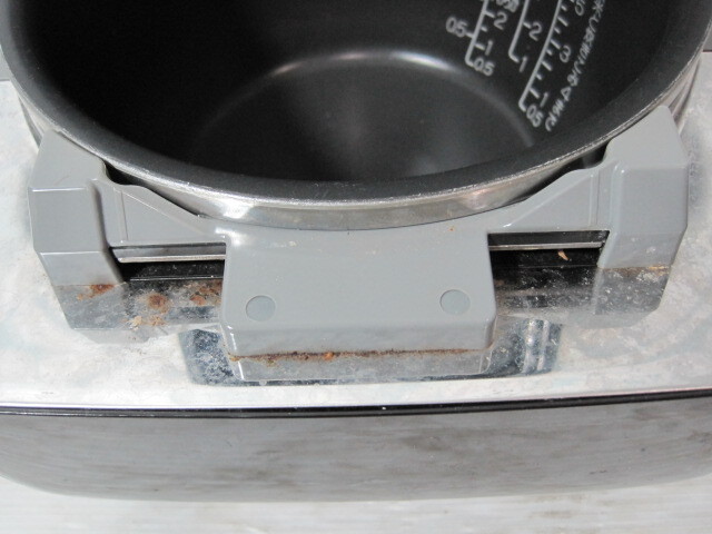 11-428♀ZOJIRUSHI/象印 圧力IH炊飯ジャー/炊飯器 5.5合炊き NW-LA10 20年製♀_画像6