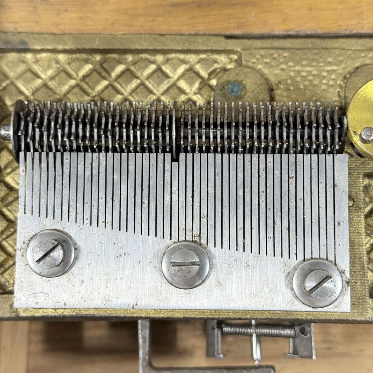  текущее состояние товар Troubadourtorubadu-ru диск музыкальная шкатулка диск 6 листов имеется тигр ba кукла античный интерьер Thorens glamo phone 