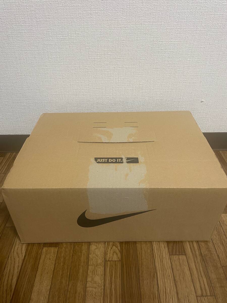 ☆28.5cm☆1円売り切り☆SNKRS☆新品未使用☆エア ジョーダン 1 レトロ LOW Chicago☆エアジョーダン1 レトロLOWシカゴ☆HQ6998-600☆_画像3