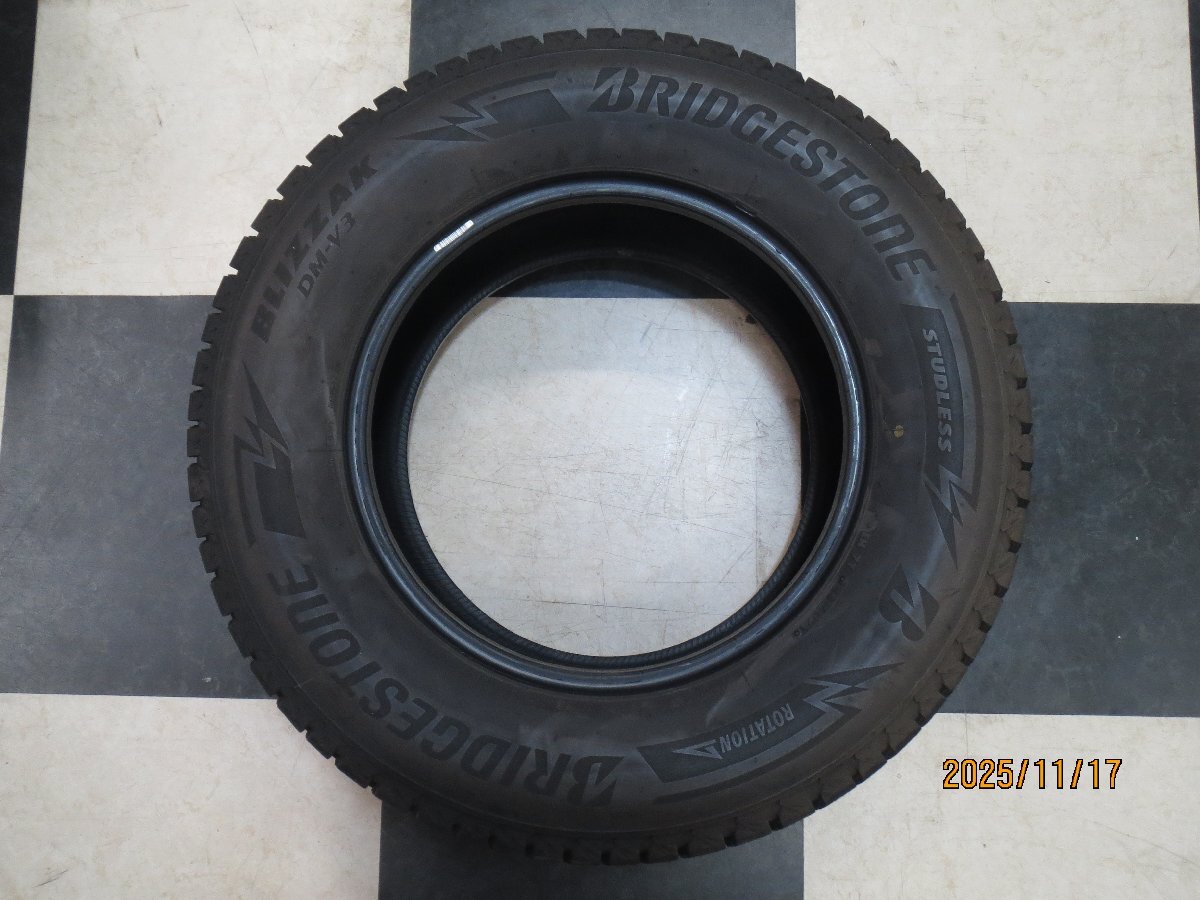 10000円スタート 国産 21年製 スタッドレス 48週 BRIDGESTONE BLIZZAK DM-V3 265/65R17 112Q 4本セット 中古 プラド ハイラックス サーフ_画像8