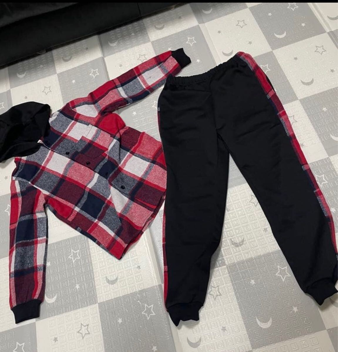 новый товар .. было использовано жакет . брюки комплект новый товар .. было использовано жакет . брюки комплект