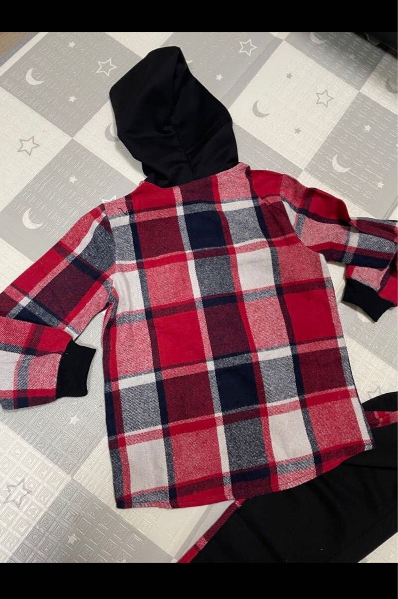 новый товар .. было использовано жакет . брюки комплект