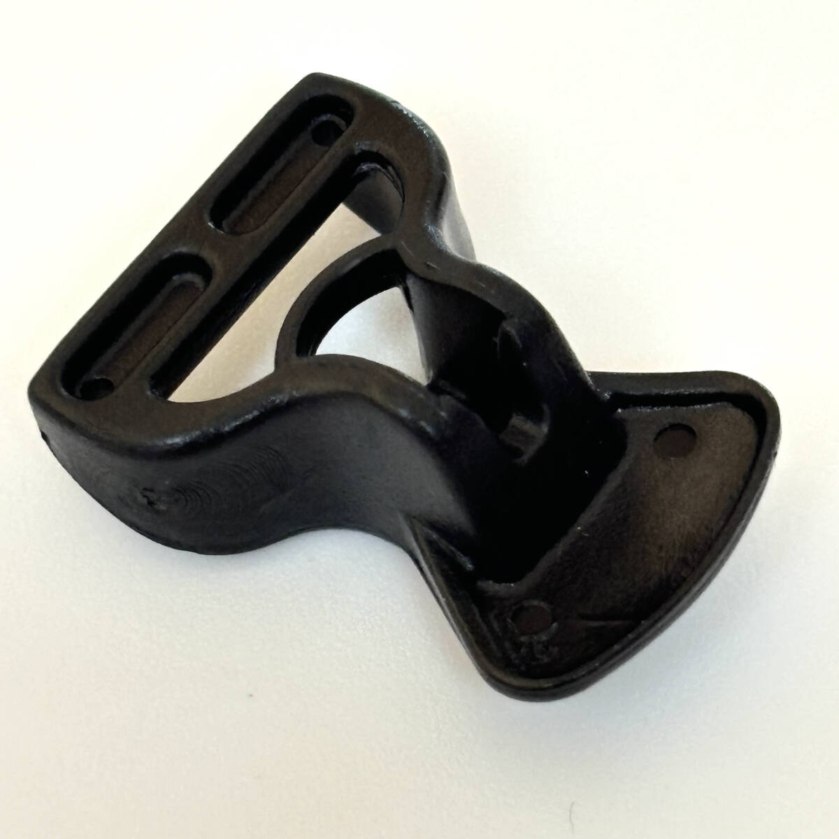 【ITW NEXUS*プラスチックパーツ*linelock LL-654-3000*2.5㎜~3㎜コード+13mmテープ用アジャスター*ブラック*10個*Make Your Own Gear】_画像9