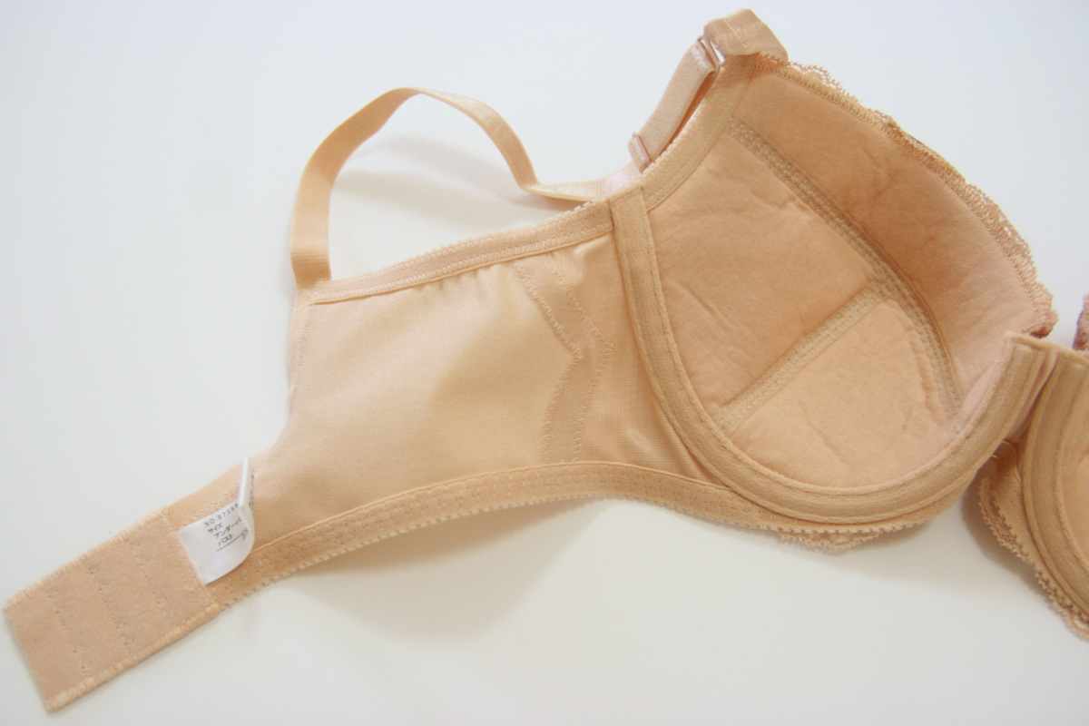  бесплатная доставка * хлопок . материалы * боковая панель * грудь держать вверх эффект *.. вверх бюстгальтер (D/70/s gold бежевый )87388