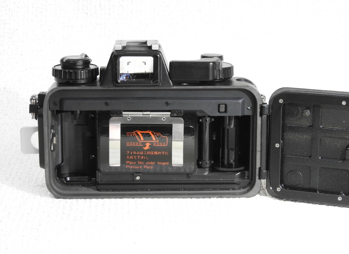 Nikon Nikon NIKONOS-Ⅴ Nico no Hsu Ⅴ NIKKOR 28.F3.5 есть 