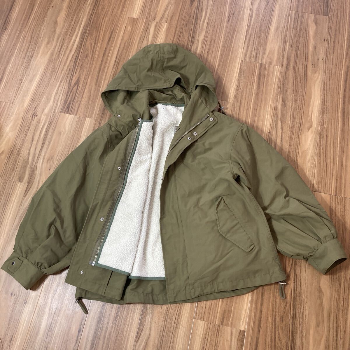 YT3962 MURUA ムルーア マウンテンフーディー 3WAYボアインナーマウンテンパーカー モスグリーン 長袖ライナー ジップアップジャケット_画像1