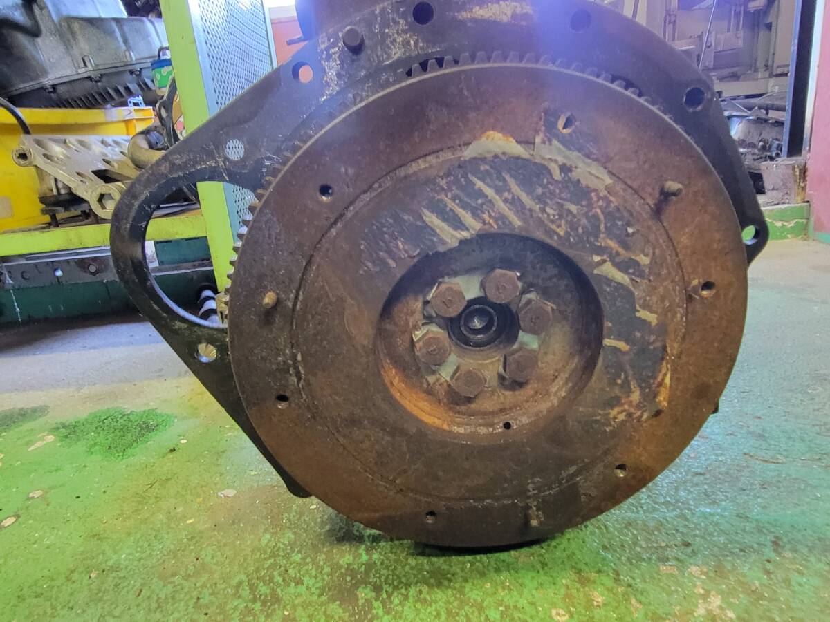 いすゞベレットG180エンジンクランク軽く回ります。引き取り限定商品です。_画像4