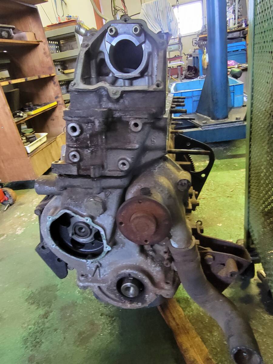 いすゞベレットG180エンジンクランク軽く回ります。引き取り限定商品です。_画像5