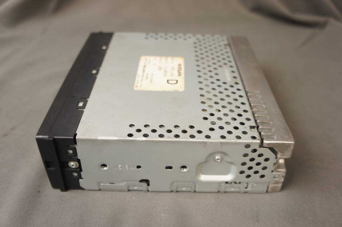 28185-1U600 オーディオ E11 NE11 ノート Y12 NY12 JY12 ウイングロード パナソニック CD CQ-JN8405AK PY06B 日産 純正 CD× @14895s_画像3